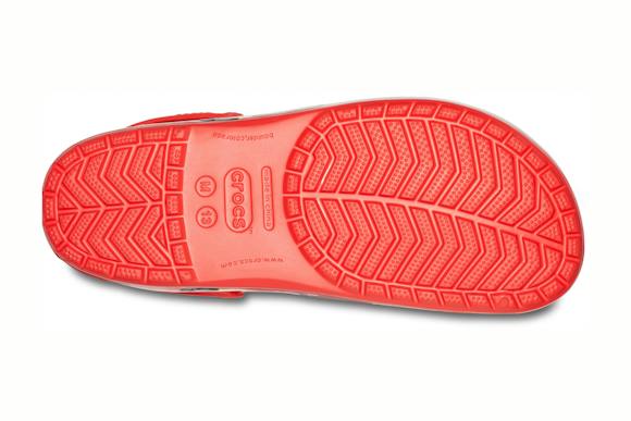 Lightning McQueen Crocs - view 6